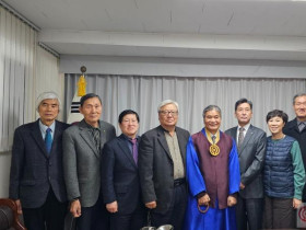 성신포 연원 도첩수여, 교령사에서