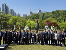 명승철 천도교연원회 부의장과 교역자들, 청오 차상찬 선생 제79주기 추모식 참석