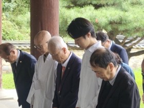 일본 왜장 후손들, 의암 손병희 성사 유허지 찾아 머리 숙이다