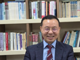 타산지석(他山之石)과 반면교사(反面敎師)